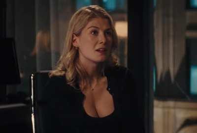 Rosamund Pike