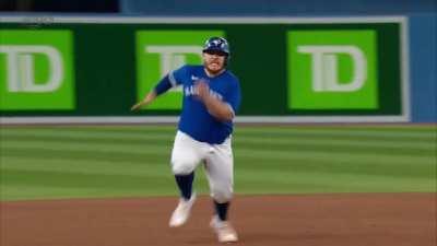 Watch this beautiful gazelle round the bases