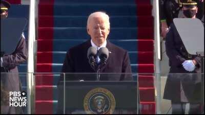 Biden inauguration but its sauruman
