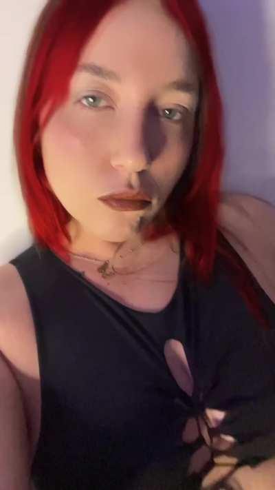 your goddess is hungry, what would you do for me{?} 🫦😈