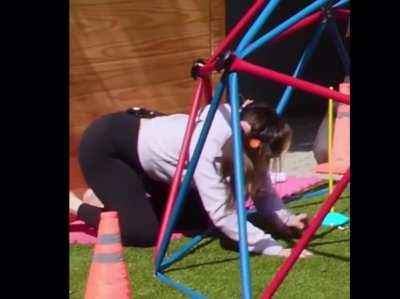 Pokimane’s ass in leggings