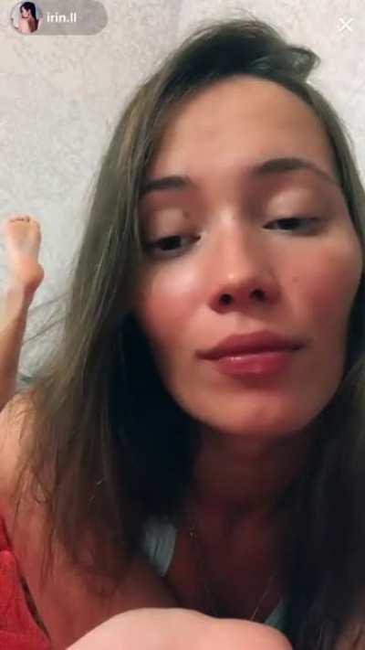 Close up. Does someone have her telegram?