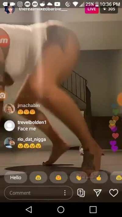 Spicy Mamii 🔥🔥🔥