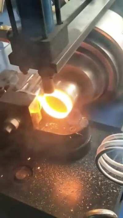 High temperature sealing of steel pipe.