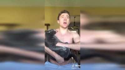 Into the Unknown guy Singing to His Cat