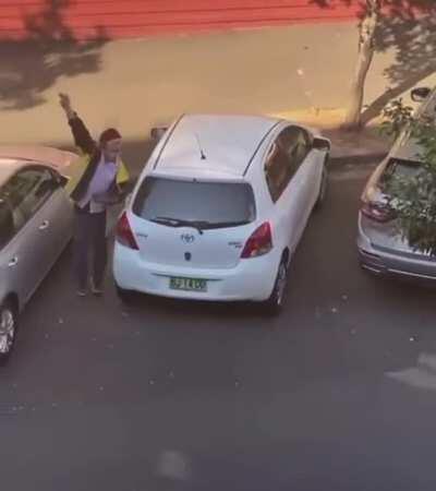 Looks like the tour is officially back on!