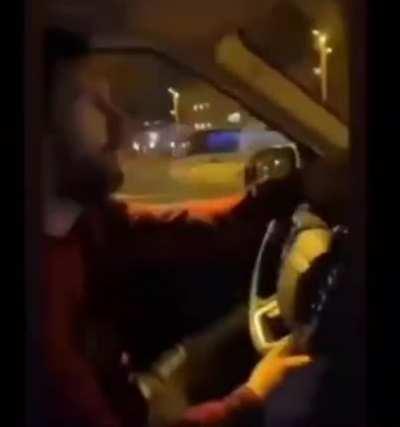 Esta muy chido porfa apoye para salir en el vídeo del Dylan