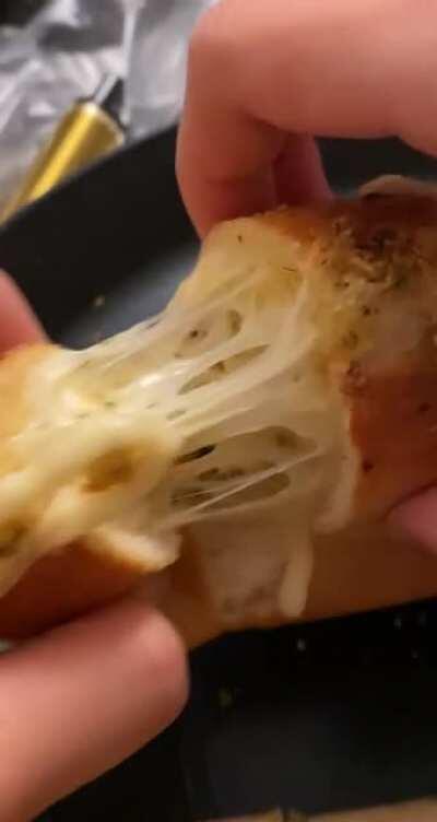 Garlic bread + cheese
