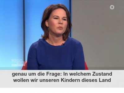 Tina Hassels Schlussfrage beim Sommerinterview mit Annalena Baerbock