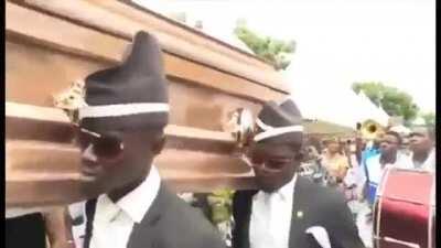 greg heffley has died