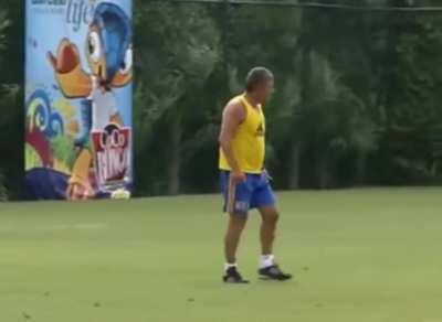 Welcome to Cruz Azul Tuca Ferretti 🔵🔴⚪️ Can't wait for PT. 2 of this iconic clip...