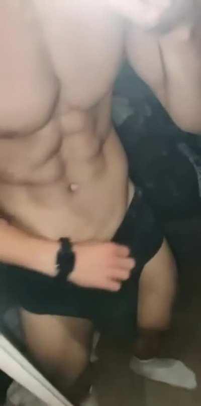 21[m] Always so horny after the gym, any fit ladies think they can help me out?