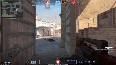 full audio version of the D2 Michael Jackson Peek