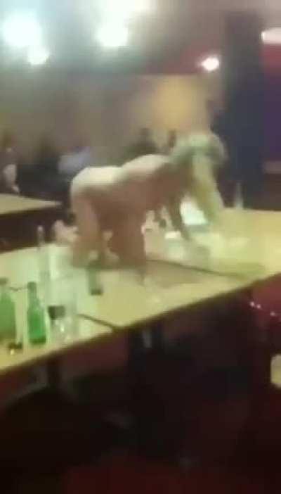 Fill up ya ass and spinn around