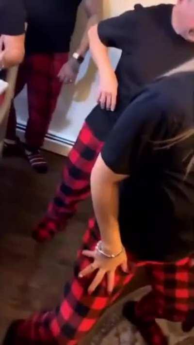 Heart stopping twerking