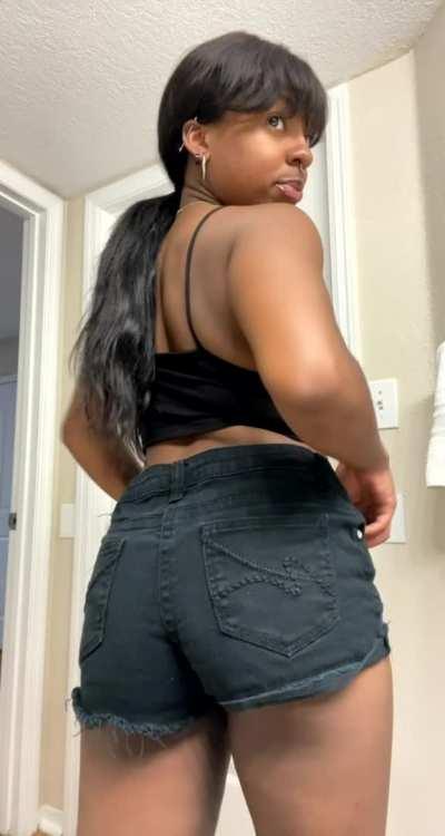 Say Hey if I can sit on your face! <3