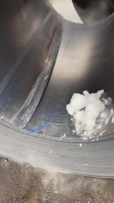 Ice versus tin sheeting (now this is sexy)
