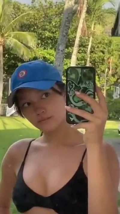 Lily Chee black bra selfie