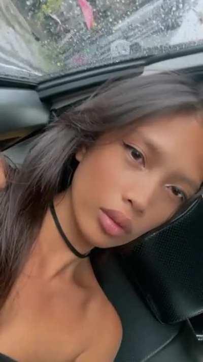 Don't forget to wear ur seatbelt!💋