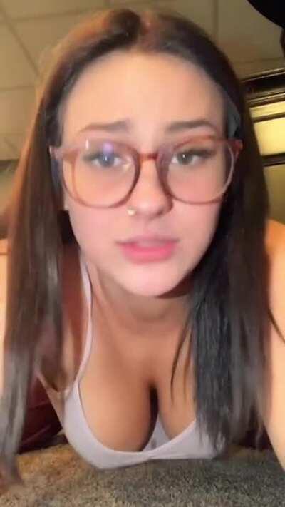 Iam in love with her nose ring