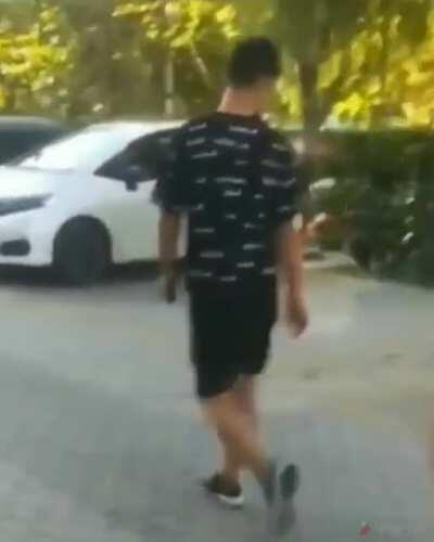 Hmc while I try to trip someone