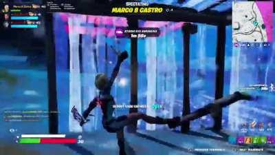 Throwback to last season when this hilarious glitch happened to my teammate. I need to bleach my eyes after watching him drink a mini o.0