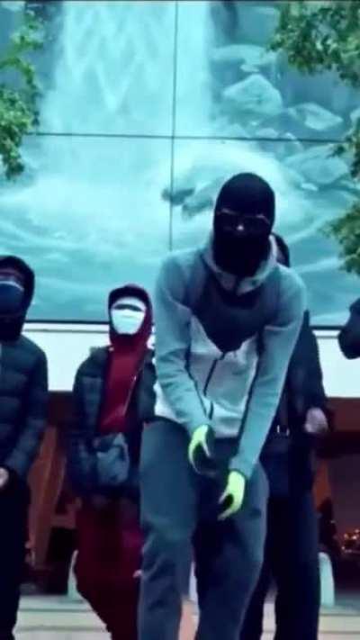 My first mashup 🤷🏾‍♂️