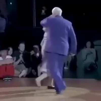 Crowds really enjoyed their nice dance