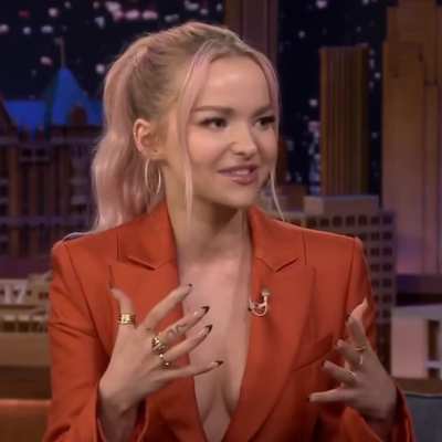 Dove Cameron