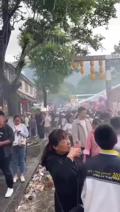 洼地核心礼仪实用教程：逛街篇