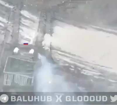 Friendly fire: Russian tank shot from close range at a house where Russian soldiers were hiding. December 2024