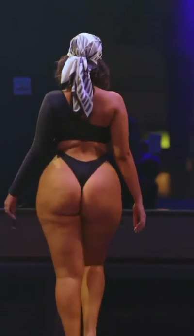 CLAUDIA MARTINEZ MIAMI SWIM WEEK 2023