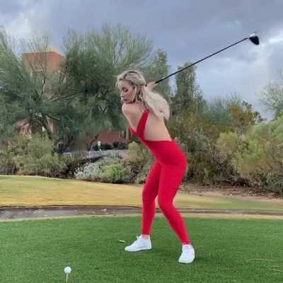 damn she looks good in red