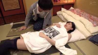 Girlfriend Became Slut In School Trip - Aida Usagi