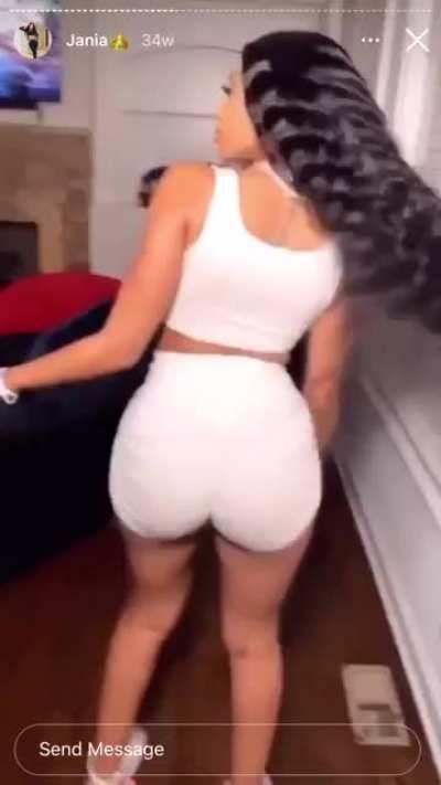 Uhhh😩 She Make Me So Wet🥴