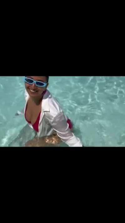 last video's slowed version, more the video is slow, more Raja Kumari makes us hard🤤