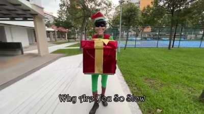 MERRY XMAS everyone! Hope yall had a good year. If not, there's always next year!