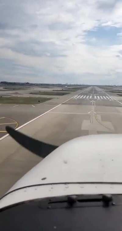 Student pilot. Instructor joked about how Newark is so empty we could practice touch and gos...
