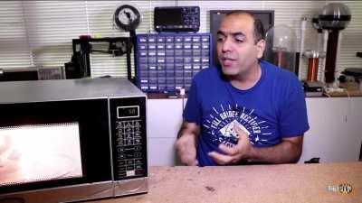 ElectroBoom back at it again!