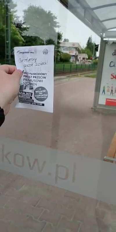 Szabla w dłoń i foliarza goń goń goń