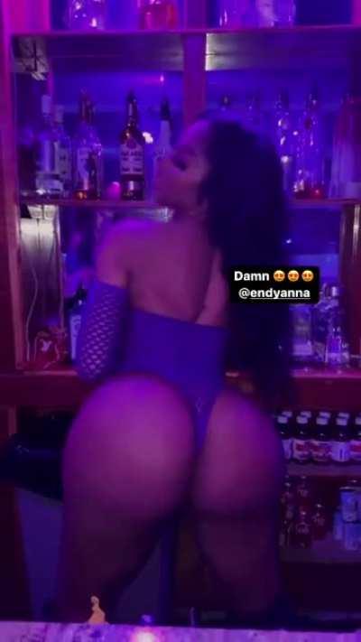 endyanna 💜🍑