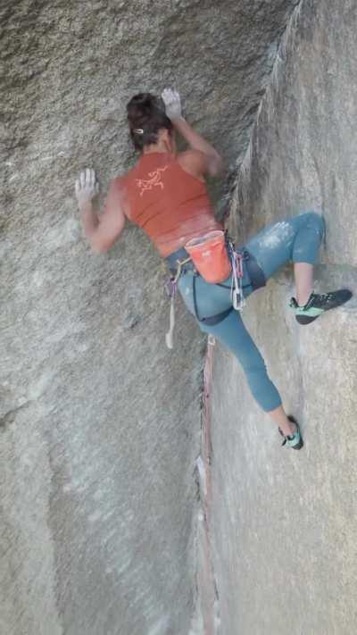 Amity Warme pushes through the crux of this Yosemite climb, 150ft in the air. Wait for the 