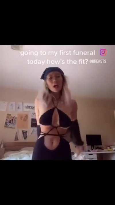 Look at me not the stupid box