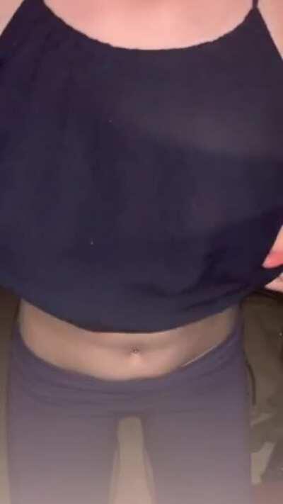 Perfect proportions and more than enough to bury your face in! Want me to show you 😜😜😜 (F19)(OC)