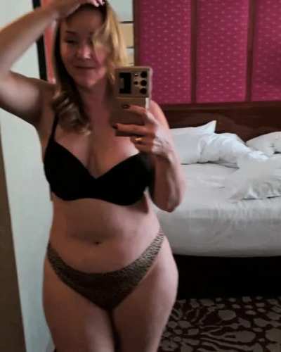 Leopard printed panties are the hottest, aren't they? [F51]