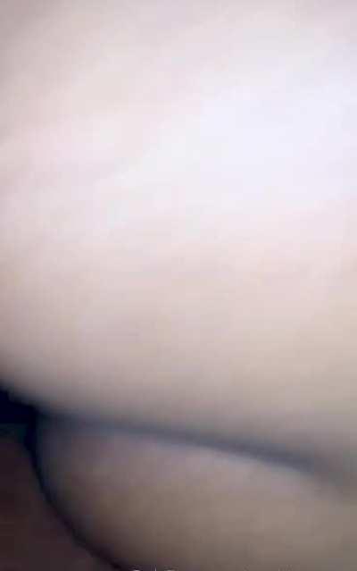 Backshots in the backseat 🥴🥰