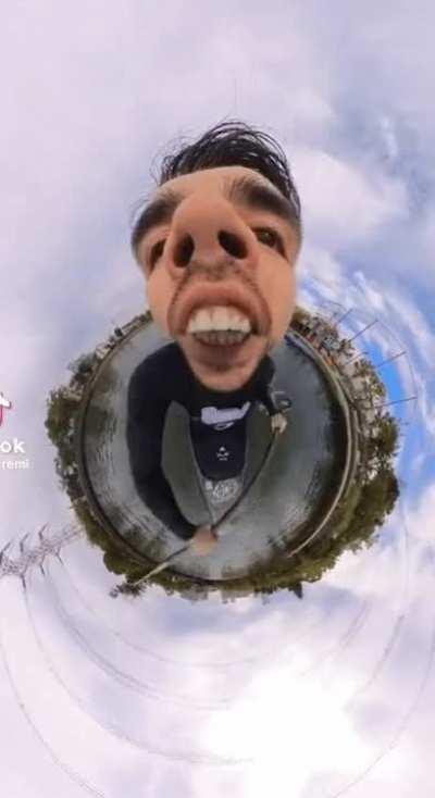 I think I downloaded the wrong Gauss Prime update