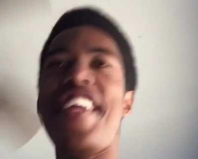 She need some correction 💢💢💢