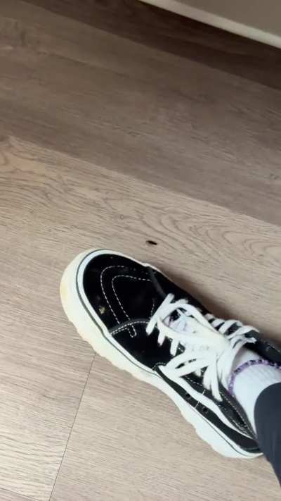 Little bug squish to start a good birthday weekend 😏