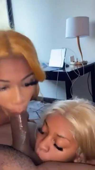 COME HELP YO FRIEND OUT